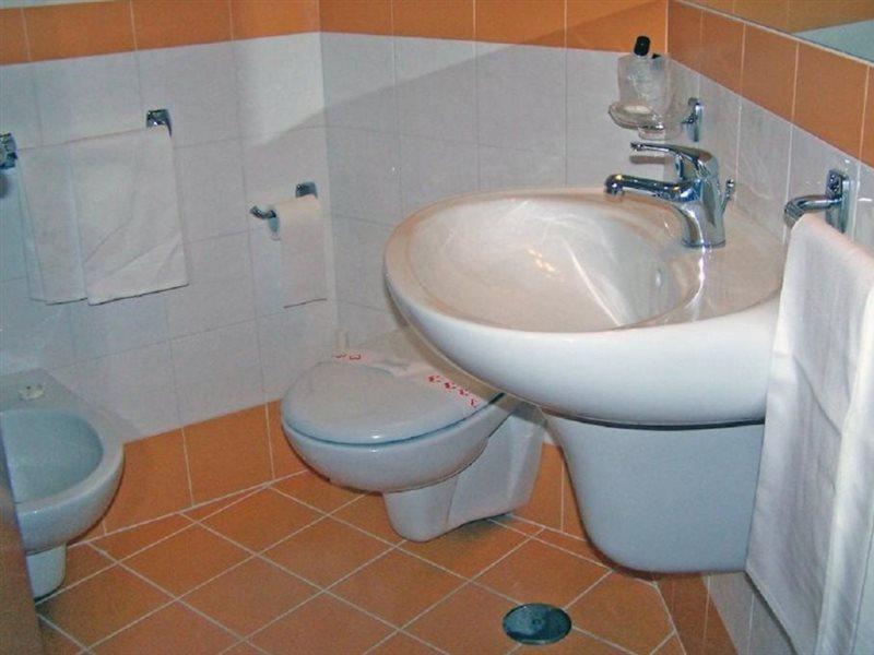 Hotel Torre Del Sole 4*